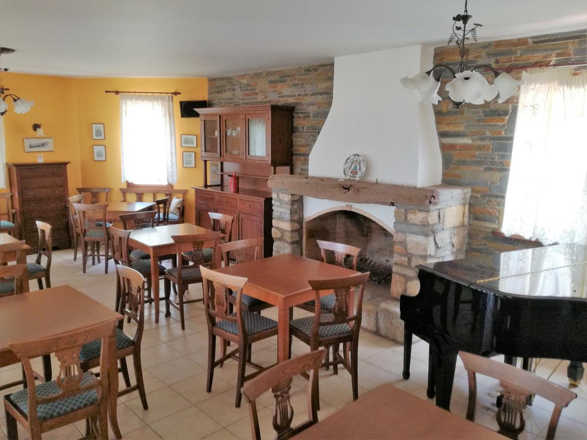 فندق Maróniaفي  Filosxenia Roxani Country House المظهر الخارجي الصورة
