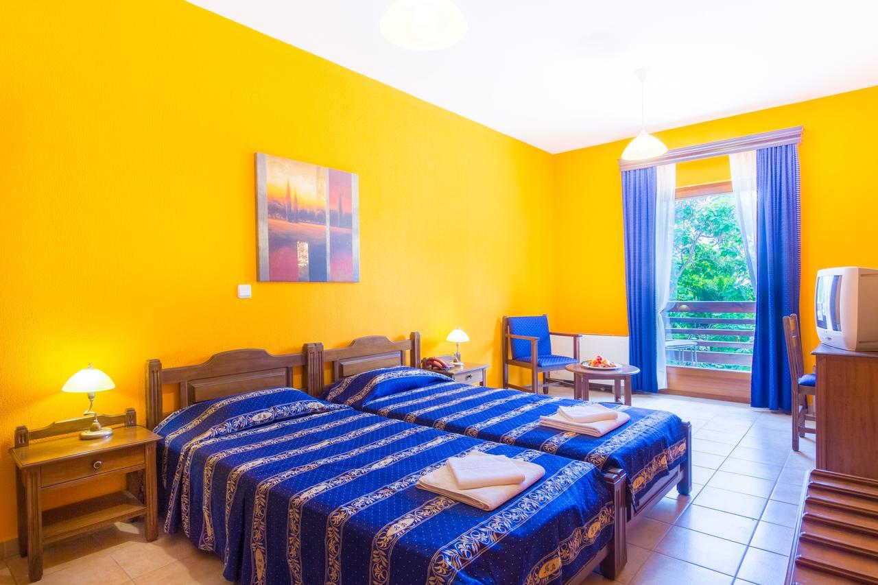 فندق Maróniaفي  Filosxenia Roxani Country House المظهر الخارجي الصورة