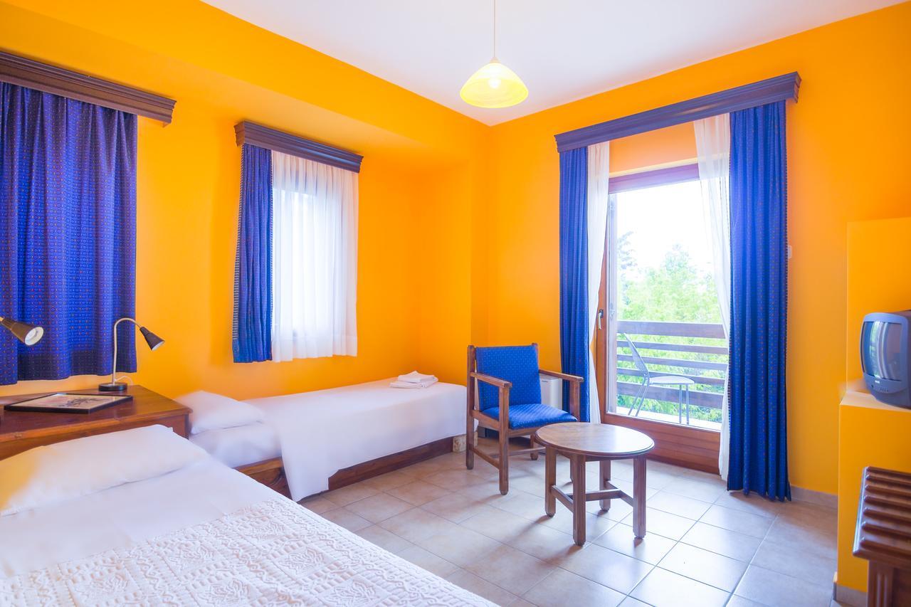 فندق Maróniaفي  Filosxenia Roxani Country House المظهر الخارجي الصورة
